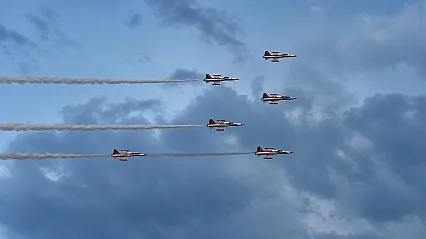 Türk Yıldızları Malatya Semalarında! Şimşekler Eşlik Etti