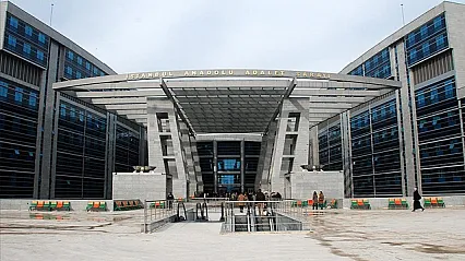 Ünlülere Bir Operasyon Daha! 11 Gözaltı