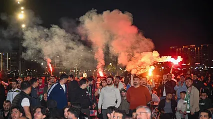 Yeşilyurtspor Final Coşkusuyla Malatya'yı Ayağa Kaldırdı