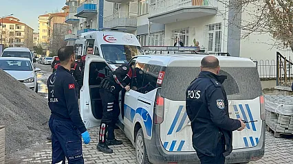 Zaviye Mahallesi'nde Dehşet! Tartışma Büyüdü, Baba-Oğul Yaralandı