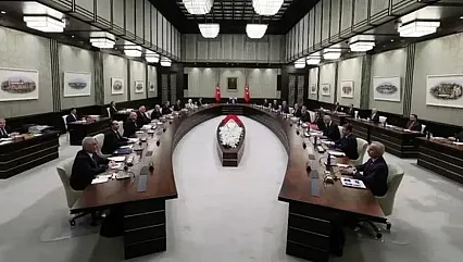 Ankara Siyasetinde Kabine Revizyonu Sesleri Yükseliyor