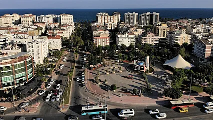 Antalya'da Dudak Uçuklatan Aidat ve Ek Ödeme İstemi Yargı Kıskacında