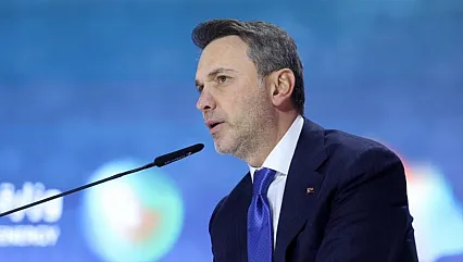Bakan Bayraktar Riyad'dan Duyurdu! Küresel Piyasaları Sarsacak Yeni Enerji Stratejisi