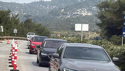 Bodrum'da Bayram Hareketliliği: 24 Saatte 25 Bin Araç Giriş Yaptı!