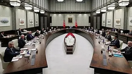 Cumhurbaşkanlığı Kabinesi Kritik Gündem Maddeleriyle Beştepe'de Toplanıyor