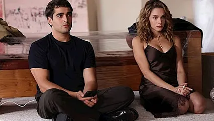 Disney Plus Platformunun Yeni Yerli İçeriği Bize Bişey Olmaz Dizisi İzleyiciyle Buluşuyor