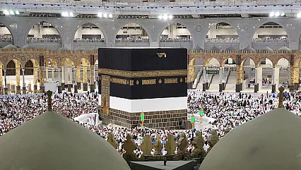 Diyanet'ten Umreye Gitmek İsteyen Ailelere Müjde! O Tarihe Kadar Geçerli Olacak