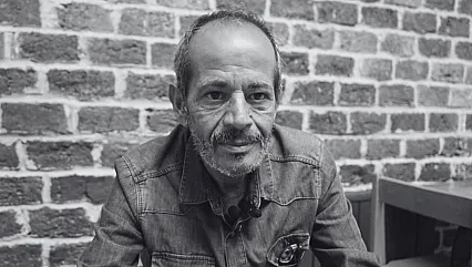 Edebiyat Dünyasının Acı Kaybı Yazar Bülent Akyürek Hayata Gözlerini Yumdu