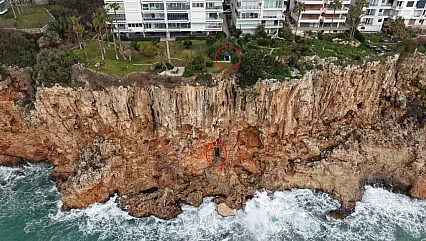 Falezlerde 40 Yıllık Kaçak Saltanat Bitti!  Dünyada Eşi Yoktu Betona Boğdular