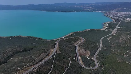 İznik Gölü'nün Rengi Değişti!