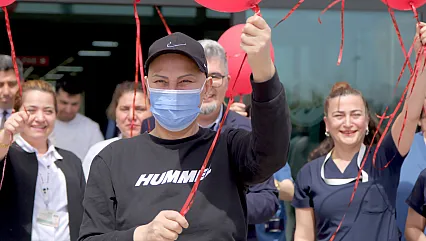 Kanseri Yendi, Gökyüzüne Balonlarla Uğurlandı! Mersin'de Umut Dolu Dakikalar
