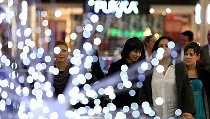 Milli Eğitim Bakanlığı Okullarda Yılbaşı ve Noel Temalı Etkinliklere Sınırlama Getirdi