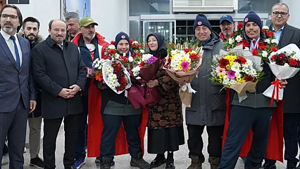 Otizmli İkizlerden Tarihi Başarı: Dünya Şampiyonası'nda 6 Madalya Birden!