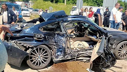 Sakarya'da Trafik Kazası! 3'ü Çocuk 7 Yaralı