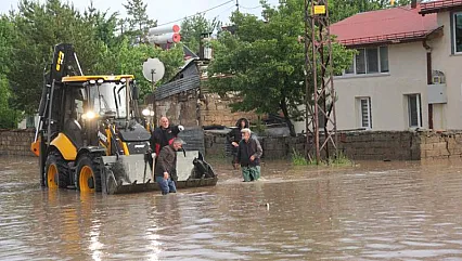 Sivas'ta Sel Dehşeti! 11 Köye Ulaşım Kesildi Yol Çöktü