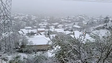 Türkiye'de Meteorolojik Şok! Mayıs Ayında Adana'ya Kar Yağdı Kış Geri Döndü