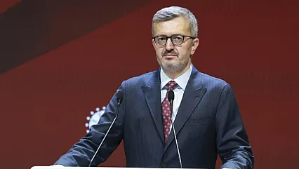 Yapay Zeka Dezenformasyonu Büyütüyor!