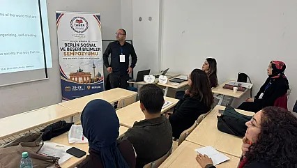 Yapay Zekâdan Göç Dalgasına Sosyal Bilimlerin Geleceği Masaya Yatırıldı