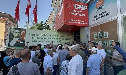 CHP Malatya İl Başkanlığında Gece Operasyonu Sonrası Gerginlik!