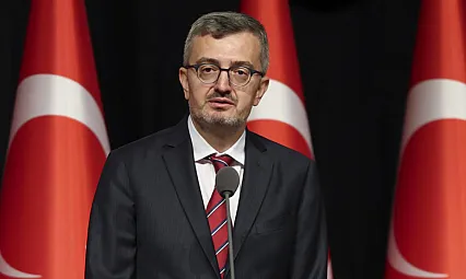 İletişim Başkanı Duran'dan Türk Diline Vurgu