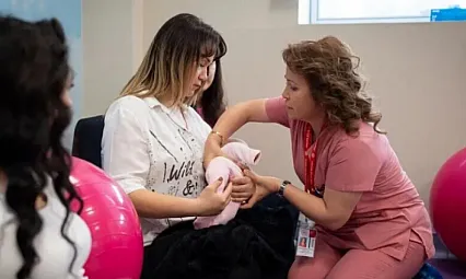 Milyonlarca Anne Adayı Bu Okullarda Doğuma Hazırlandı!