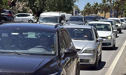 Trafiğe Katılan Araç Sayısında Düşüş Yaşandı, Elektrikli Otomobiller Yükselişini Sürdürdü!