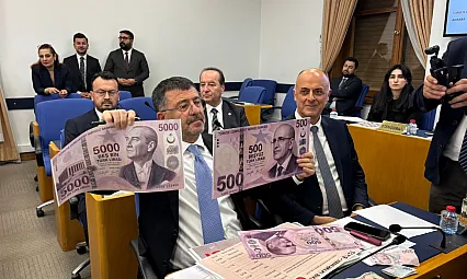 Veli Ağbaba Acı Rakamı Açıkladı! Malatya'da 15 Bin Kişi İşsiz, Fabrikalar Kaçıyor
