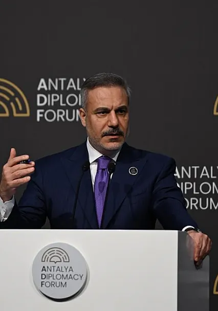 Antalya'da Kritik Zirve! Bakan Fidan O İttifakı İşaret Edip Resti Çekti