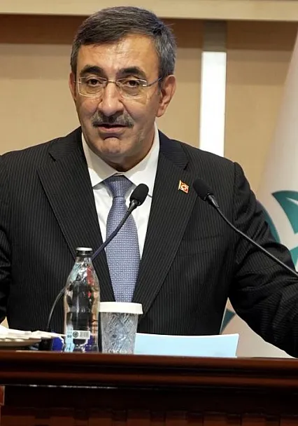 Ateş Çemberinde Ekonomi Resti! Cevdet Yılmaz Yeni Hedefleri Açıkladı