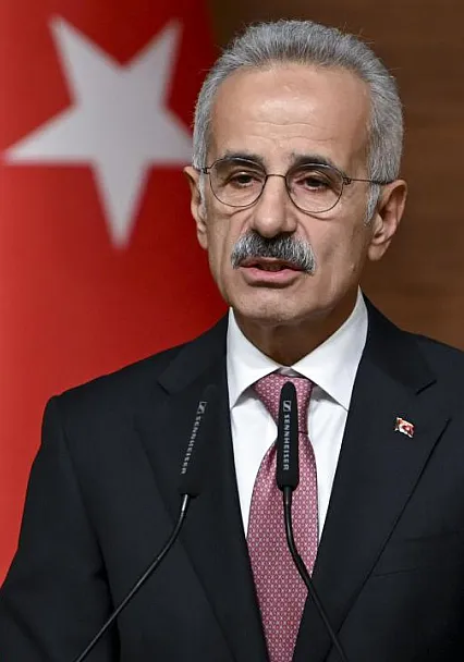 Bakan Uraloğlu Tarih Verdi: 5G İki Yıl İçinde Tüm Türkiye'de Olacak