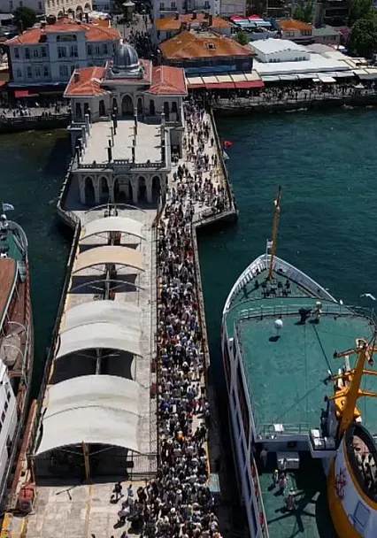 Büyükada'ya Ziyaretçi Akını