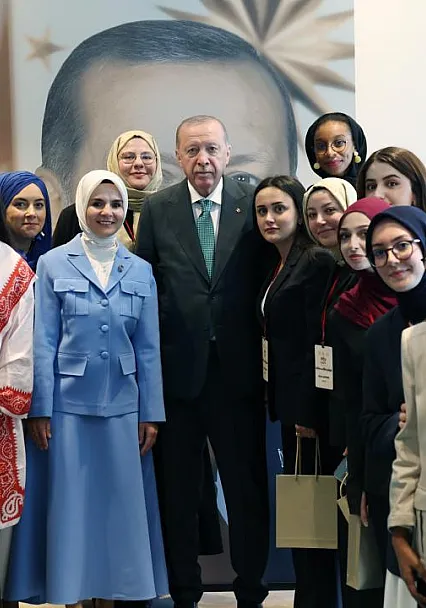 Cumhurbaşkanı Erdoğan Genç Liderleri AK Parti Genel Merkezi'nde Ağırladı