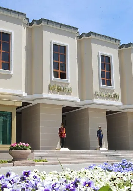 İçişleri Bakanlığı Gözaltında Kötü Muamele ve Usulsüz Arama İddialarına Soruşturma Başlattı