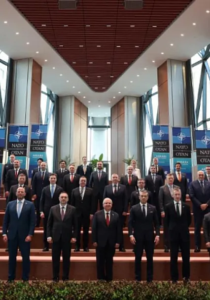 NATO Savunma Bakanları Ay Yıldız Karargahını Ziyaret Etti!
