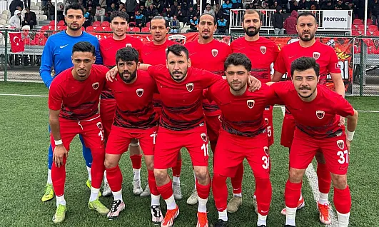 Battalgazi Belediyespor Play-Off Kapısını Araladı: Kahta Engelini 2 Golle Geçti!