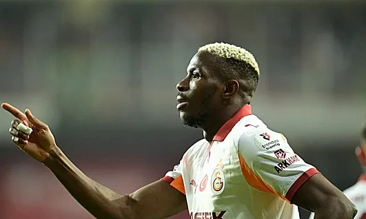 Victor Osimhen Sarı Kart Cezasını Afrika Kupası'nda Çekecek