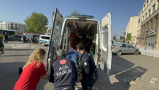 Akpınar'da Pompalı Saldırı! Genç Kadın Kanlar İçinde Yere Yığıldı ve Hayatını Kaybetti.