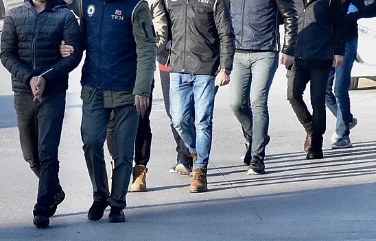 32 İlde FETÖ Operasyonu: 62 Şüpheli Yakalandı, 41'i Tutuklandı