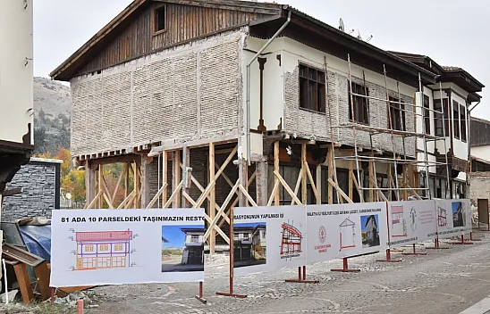 Başkan Geçit: Kadim Çırmıhtı'da Köy Evleri Projesi Hızla İlerliyor