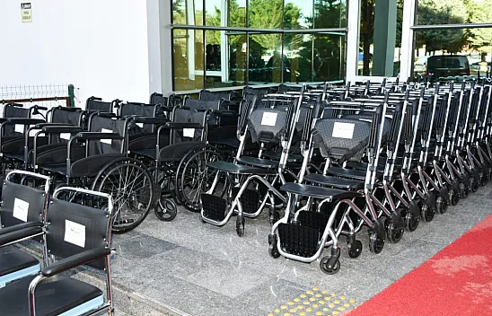 MAGİNDER'den Hastaneye 50 Tekerlekli Sandalye Bağışı