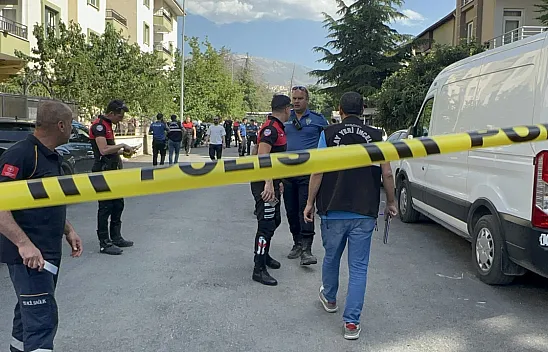 Malatya'da Aile Faciası! Anne ve İki Kızını Vurdu, Ardından Kendine Zarar Verdi