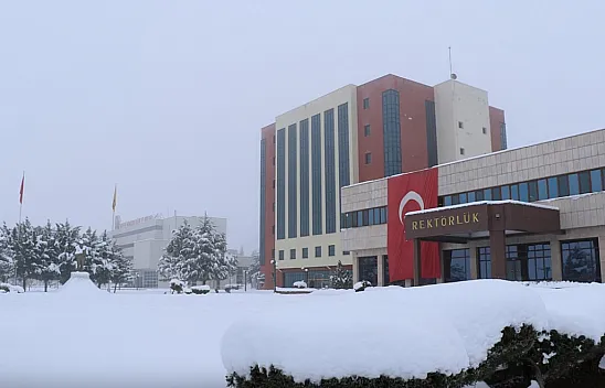 Malatya'da Kar Yağışı Üniversitelerde Eğitimi Etkiledi