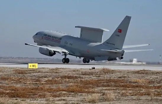 Türk Hava Kuvvetleri Karadeniz'de Eğitim Uçuşu