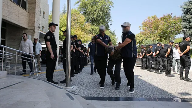 10 Yıldır Aranan FETÖ Firarisinin Ablasına Operasyon!