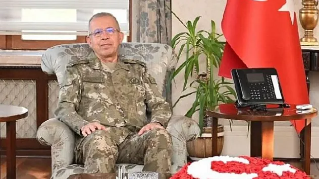 2. Ordu Komutanlığı'na Korgeneral Topaloğlu Atandı