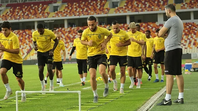 YMS, Olimpija Ljubljana maçının ilk 11'ini belirledi!