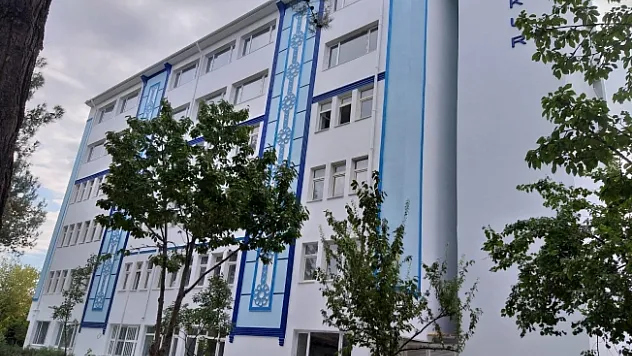 İŞKUR eski binasına taşınıyor...