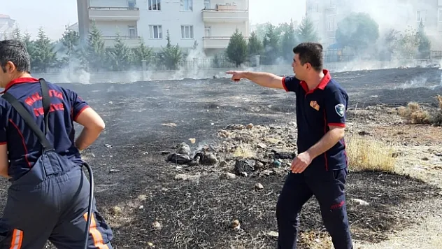 Yeşilyurt'ta anız yangını!..