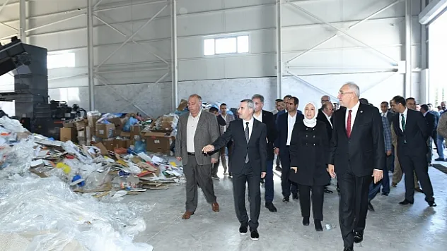 Başkan Çınar, ödüllü sıfır atık projesini tanıttı