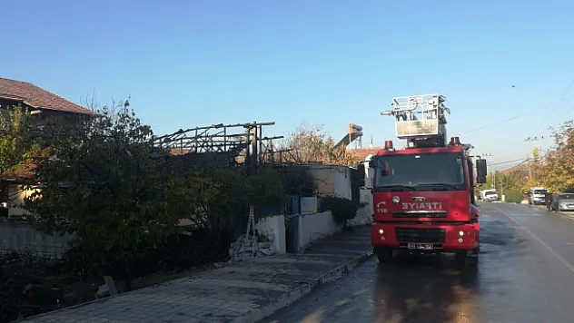 Evde çıkan yangın 34 yaşındaki genci hayattan kopardı!